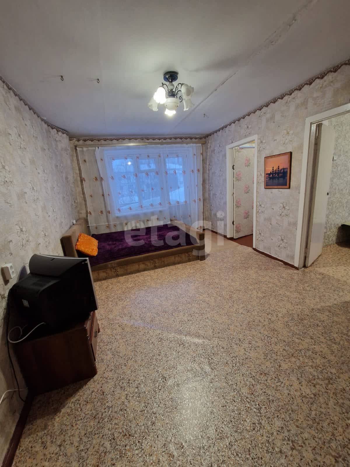 Продажа 4-комнатной квартиры, Южно-Сахалинск, Сахалинская область,  Южно-Сахалинск