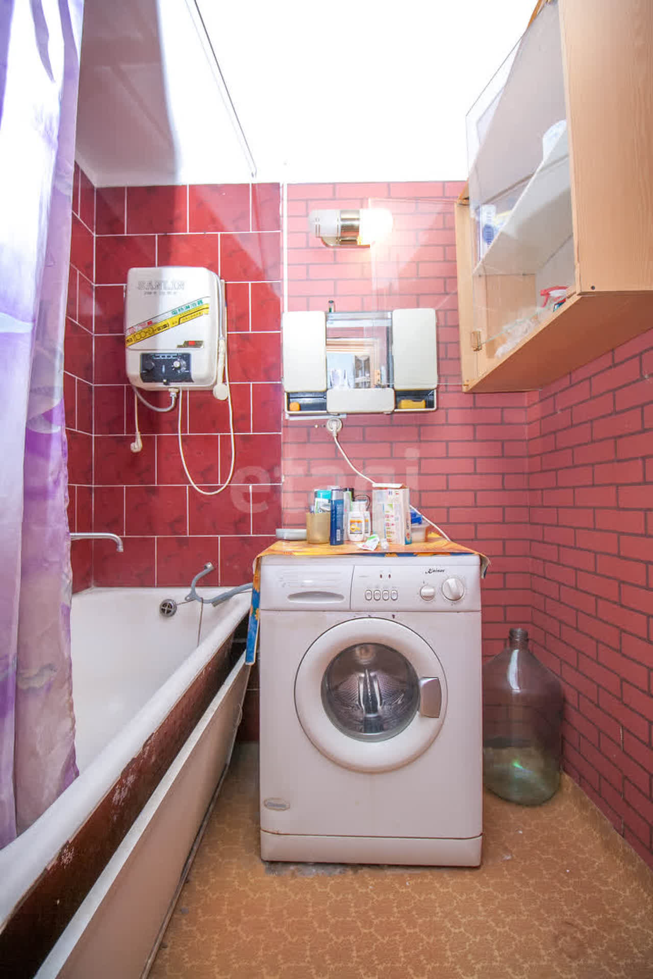 Продажа 3-комнатной квартиры, Южно-Сахалинск, Сахалинская область,  Южно-Сахалинск