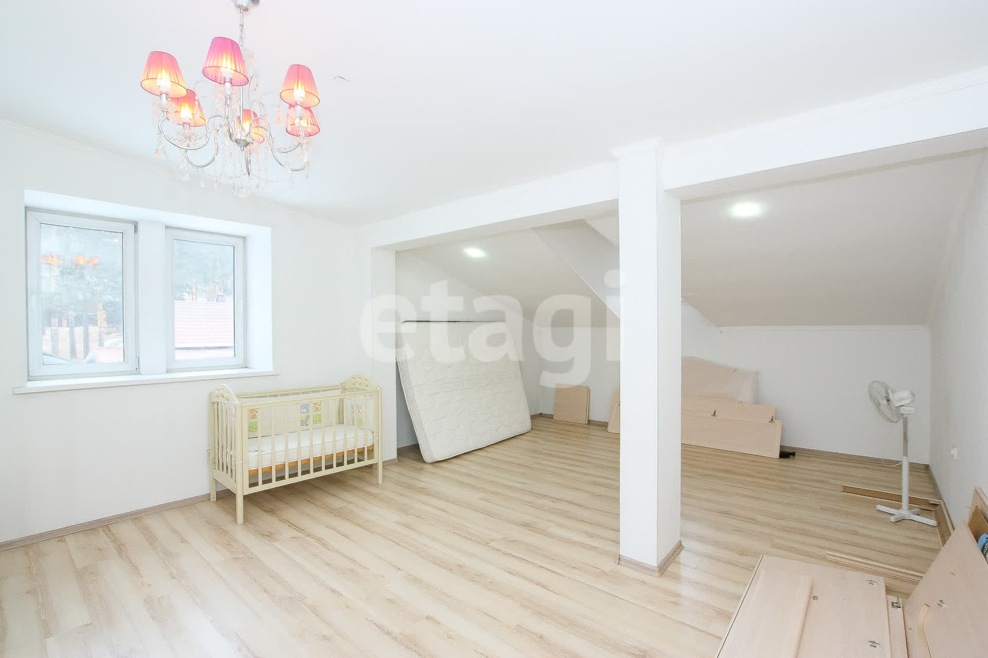 Продажа дома, 247м <sup>2</sup>, 15 сот., Улан-Удэ, Республика Бурятия,  