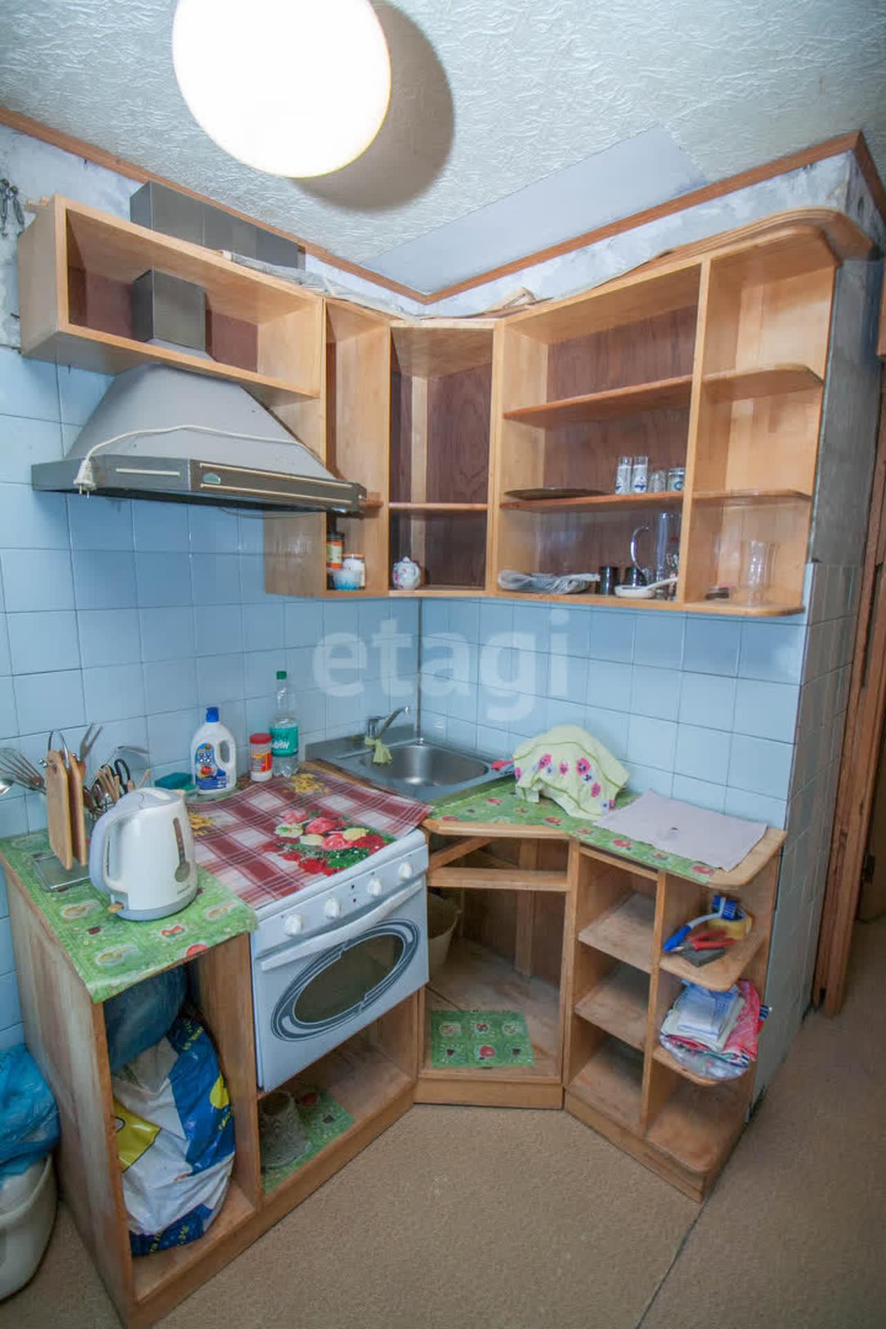 Продажа 2-комнатной квартиры, Южно-Сахалинск, Сахалинская область,  Южно-Сахалинск