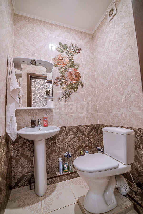 Продажа дома, 170м <sup>2</sup>, 10 сот., Южно-Сахалинск, Сахалинская область,  