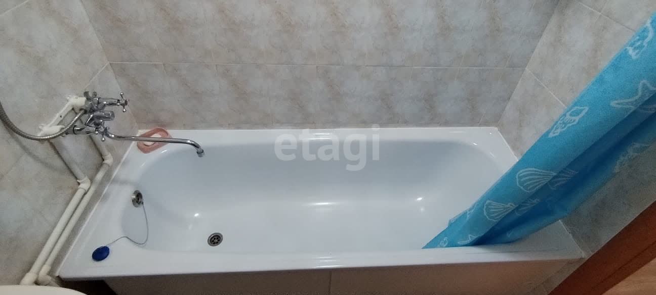 Продажа 2-комнатной квартиры, Южно-Сахалинск, Сахалинская область,  Южно-Сахалинск