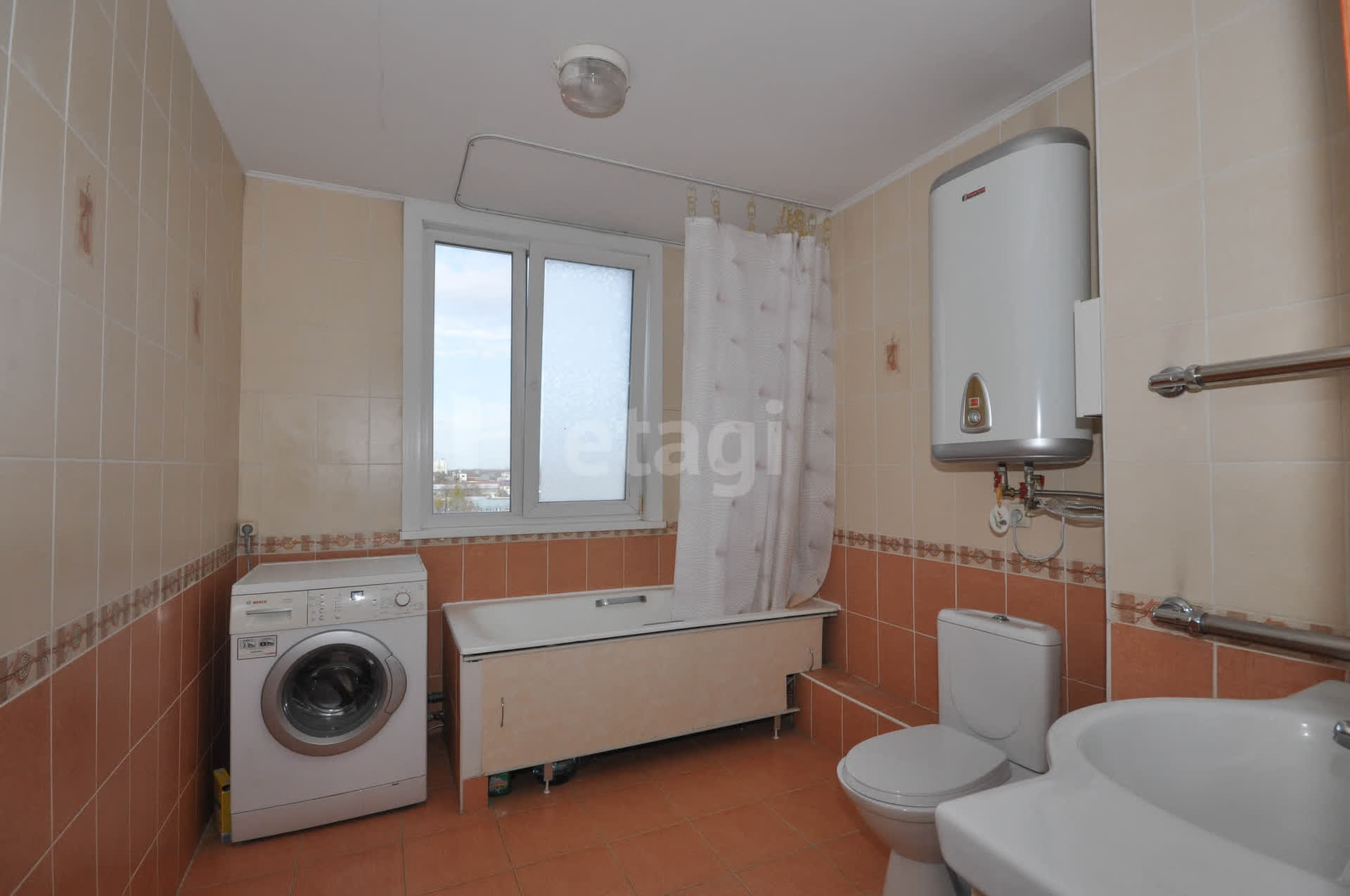 Продажа 3-комнатной квартиры, Южно-Сахалинск, Сахалинская область,  Южно-Сахалинск