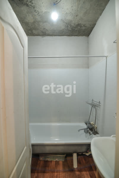 Продажа 2-комнатной квартиры, Южно-Сахалинск, Сахалинская область,  Южно-Сахалинск