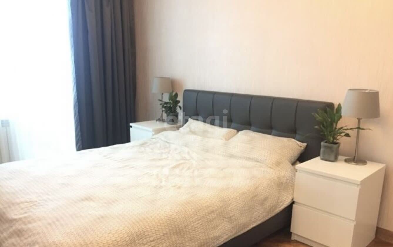 Продажа 2-комнатной квартиры, Южно-Сахалинск, Сахалинская область,  Южно-Сахалинск