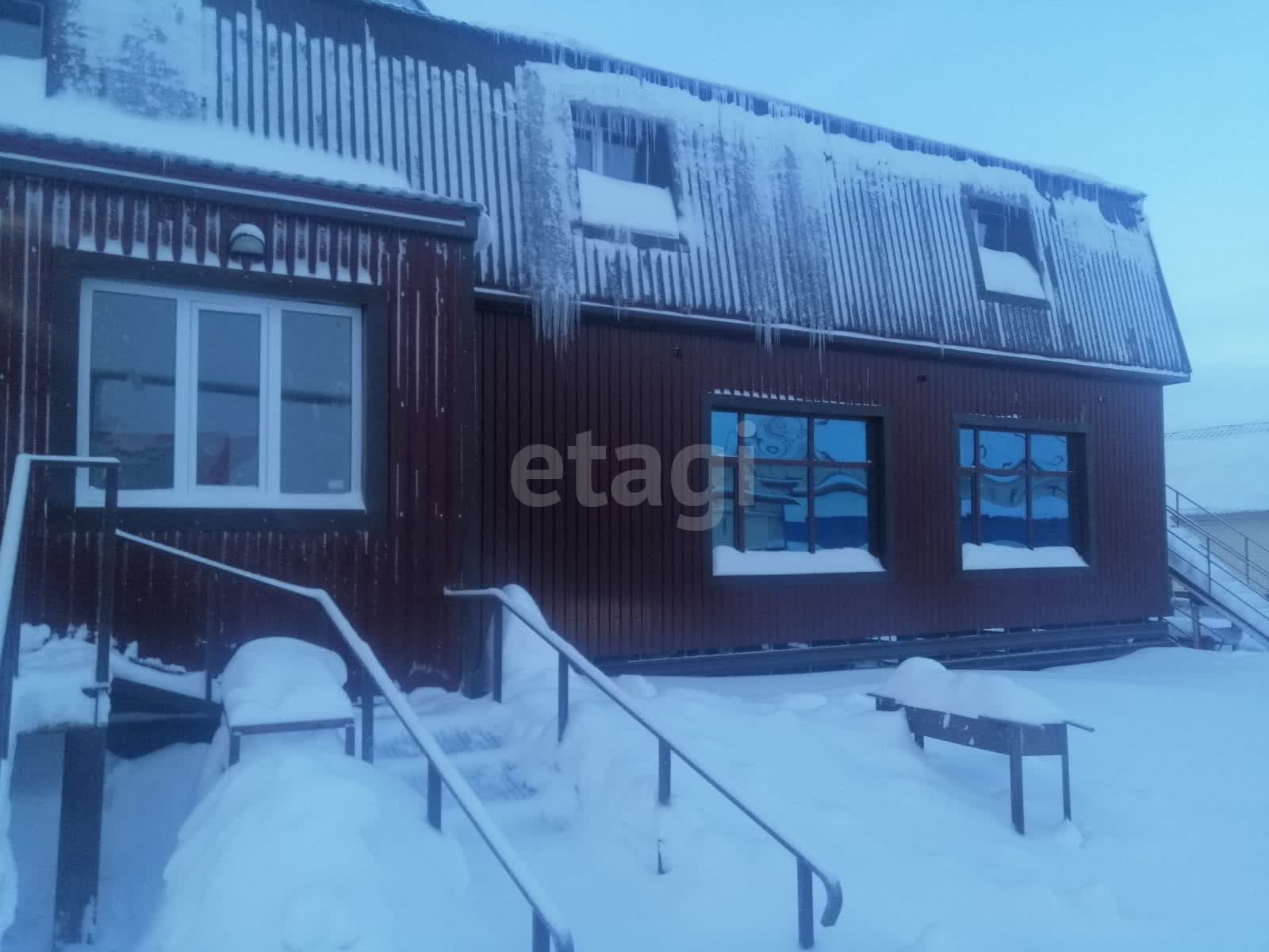 Продажа коммерческой недвижимости, 428м <sup>2</sup>, Новый Уренгой, Ямало-Ненецкий АО,  Новый Уренгой