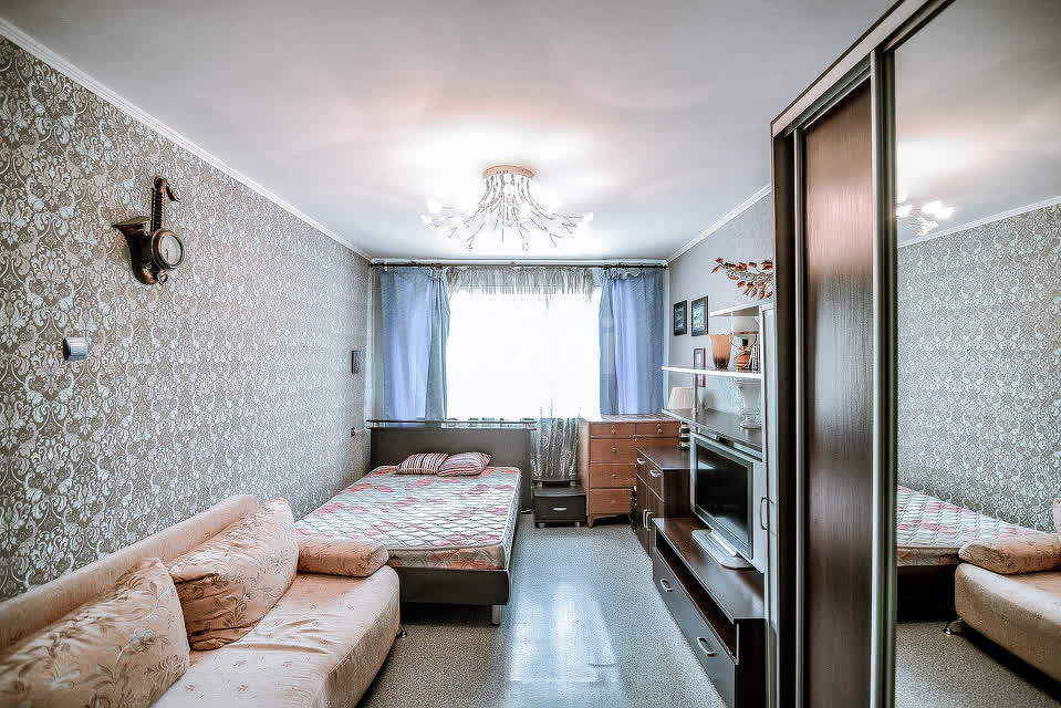 Продажа 3-комнатной квартиры, Южно-Сахалинск, Сахалинская область,  Южно-Сахалинск