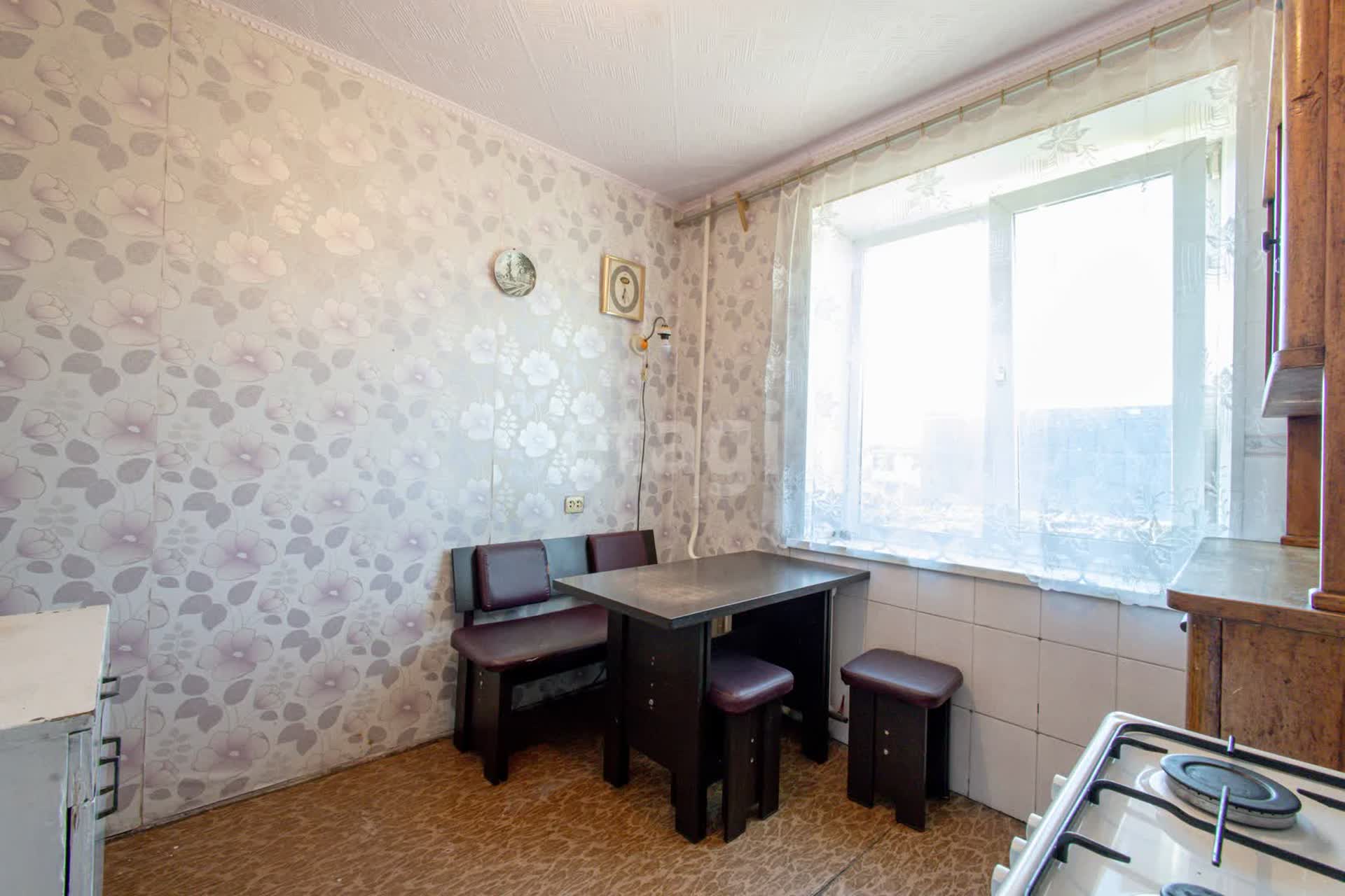 Продажа 3-комнатной квартиры, Комсомольск-на-Амуре, Гагарина,  10 к 2