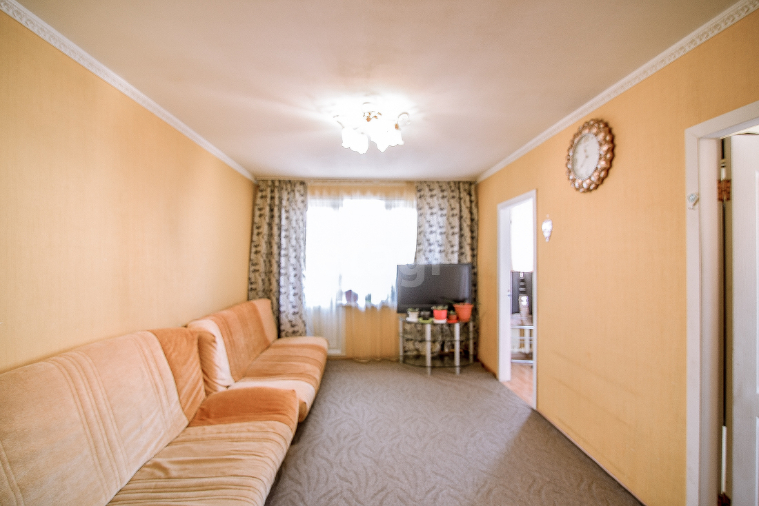 Продажа 4-комнатной квартиры, Южно-Сахалинск, Сахалинская область,  Южно-Сахалинск