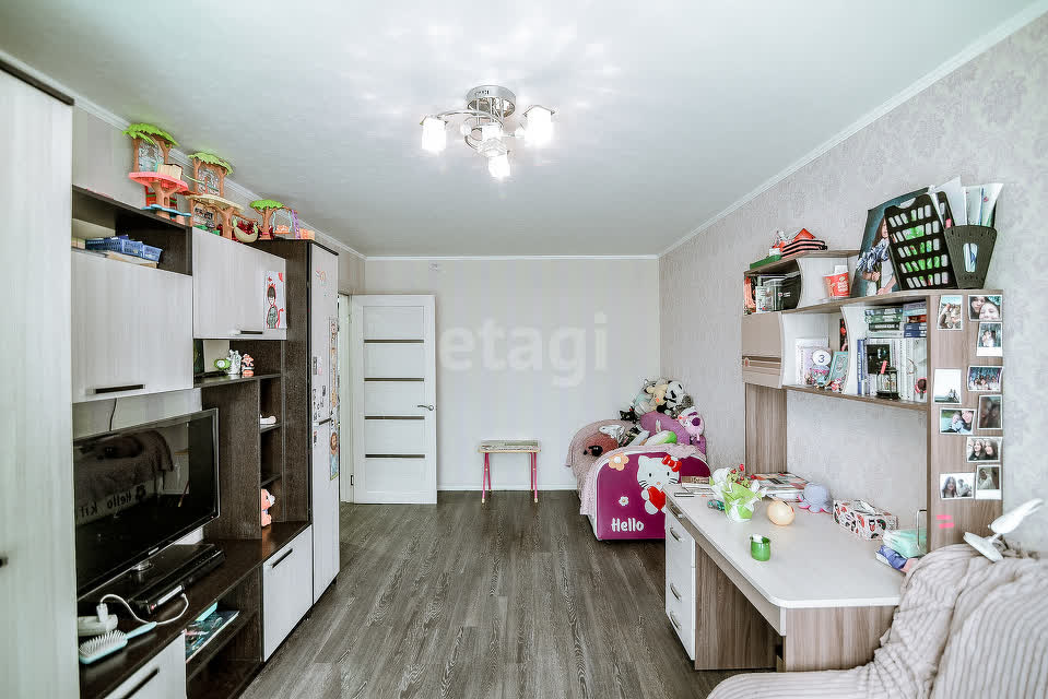 Продажа 3-комнатной квартиры, Южно-Сахалинск, Сахалинская область,  Южно-Сахалинск