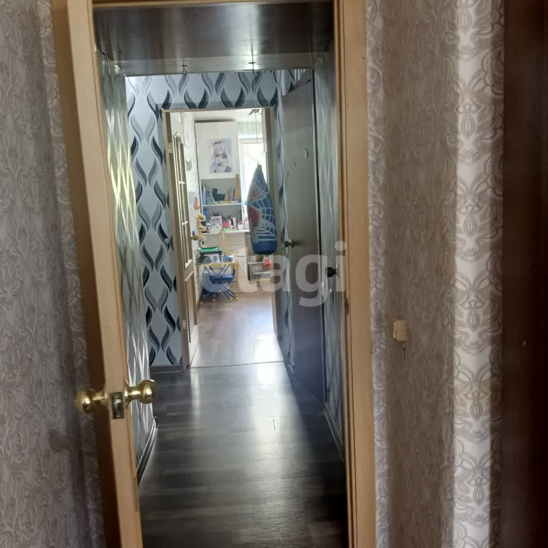 Продажа 3-комнатной квартиры, Улан-Удэ, Республика Бурятия,  Улан-Удэ