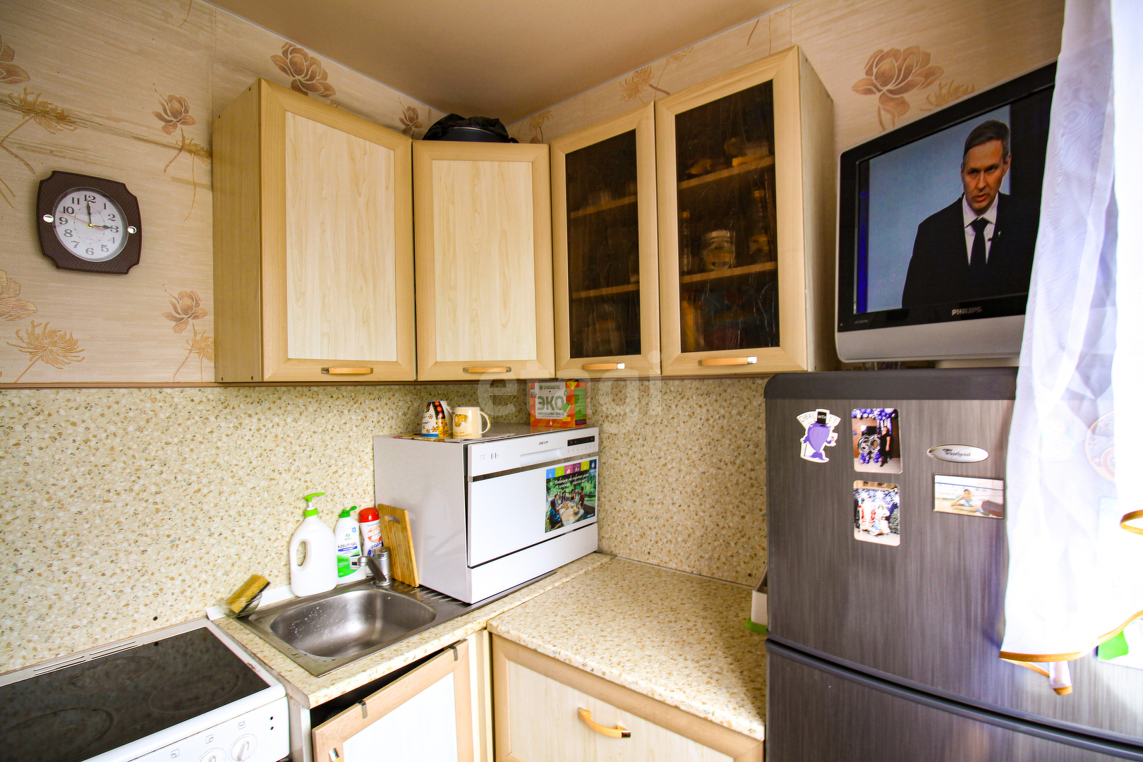 Продажа 2-комнатной квартиры, Южно-Сахалинск, Сахалинская область,  Южно-Сахалинск