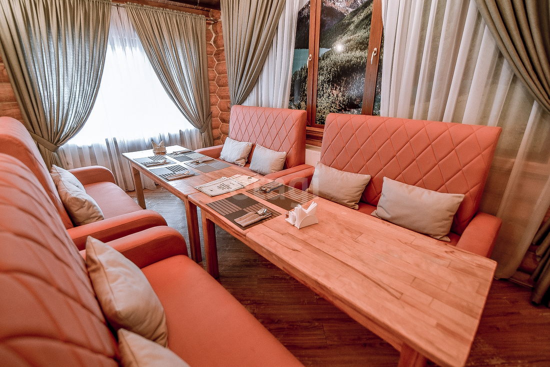 Продажа коммерческой недвижимости, 1000м <sup>2</sup>, Южно-Сахалинск, Сахалинская область,  Южно-Сахалинск