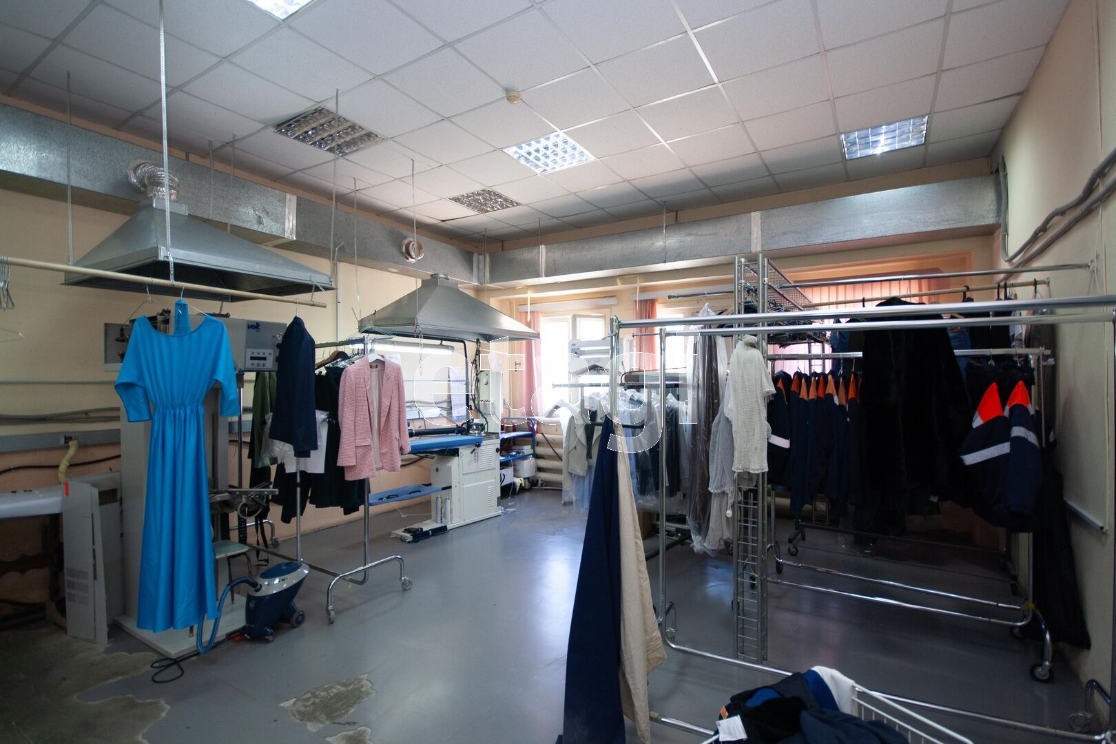 Продажа коммерческой недвижимости, 1141м <sup>2</sup>, Новый Уренгой, Ямало-Ненецкий АО,  Новый Уренгой