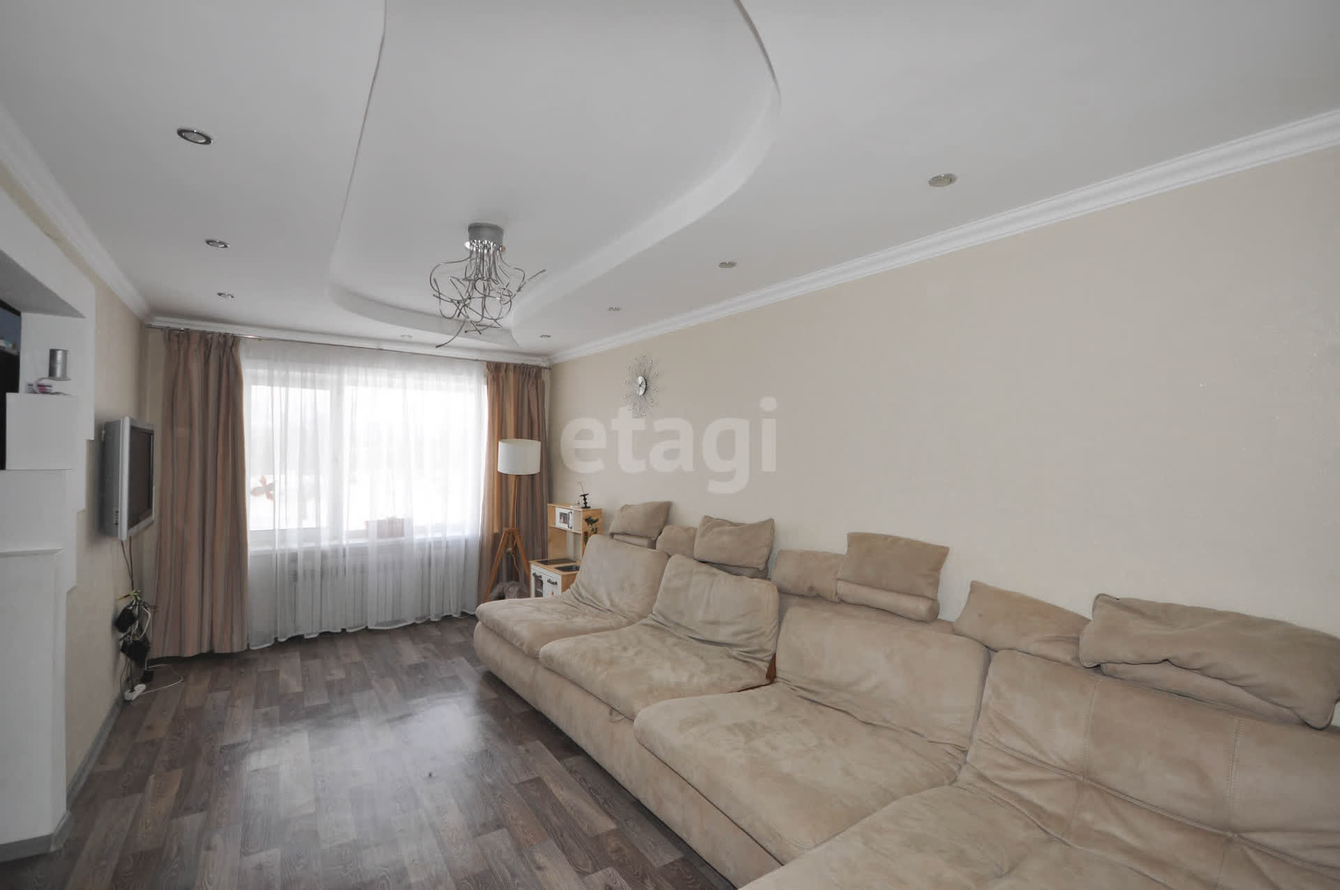 Продажа 4-комнатной квартиры, Южно-Сахалинск, Сахалинская область,  Южно-Сахалинск