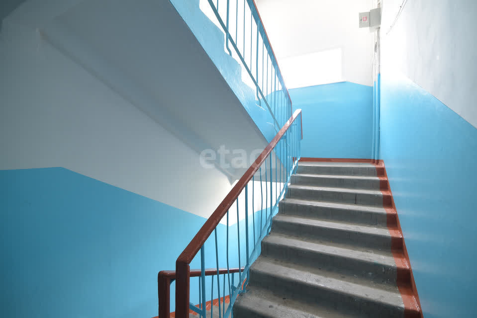 Продажа 3-комнатной квартиры, Южно-Сахалинск, Сахалинская область,  Южно-Сахалинск