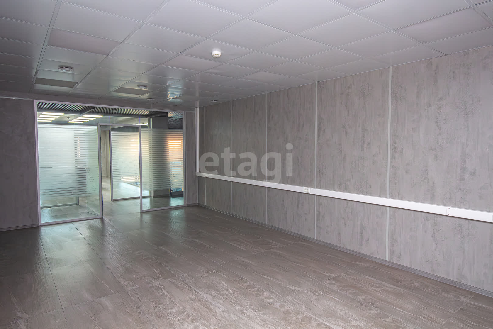 Аренда коммерческой недвижимости, 158м <sup>2</sup>, Новый Уренгой, Ямало-Ненецкий АО,  Новый Уренгой