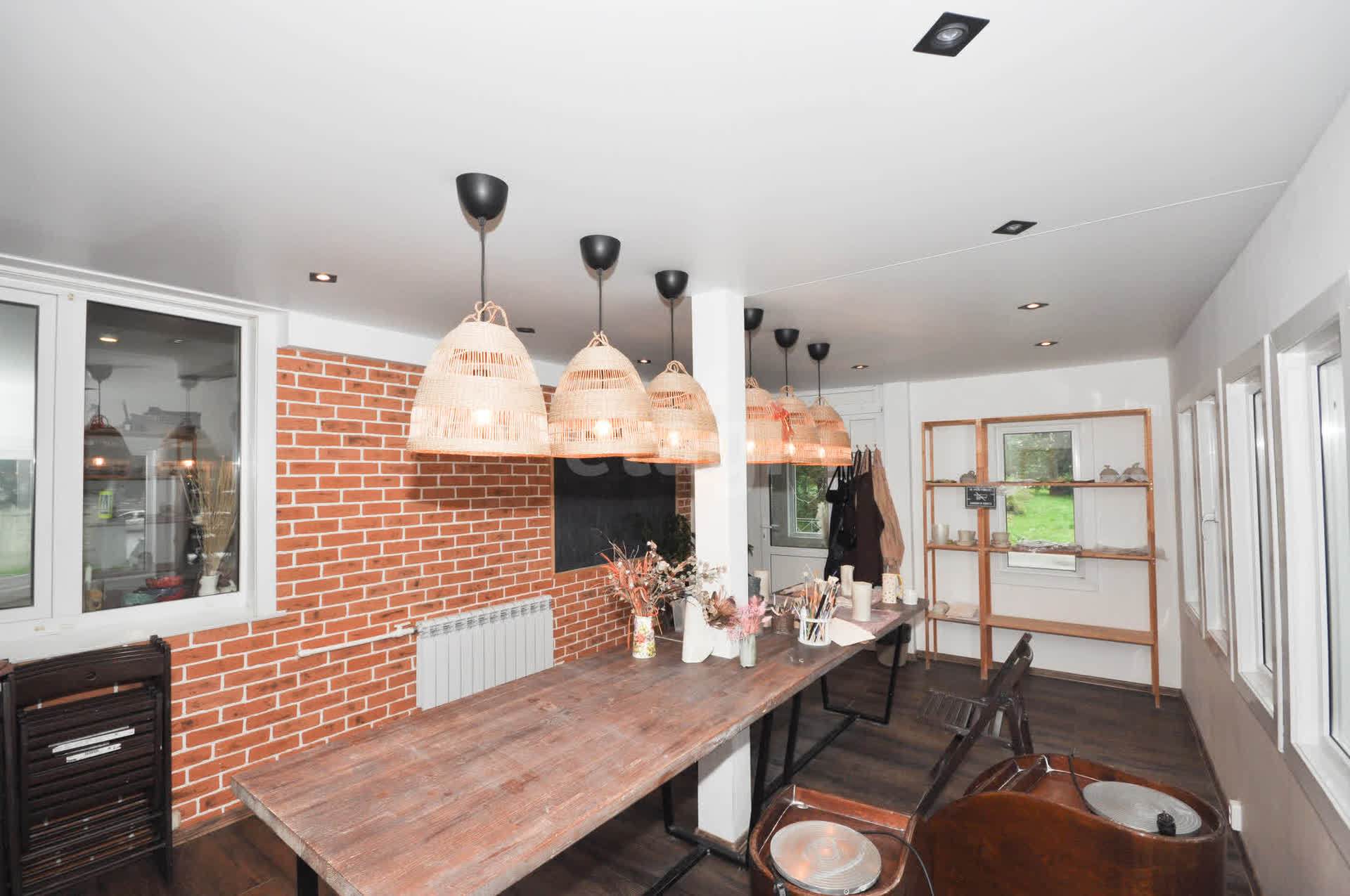 Продажа коммерческой недвижимости, 100м <sup>2</sup>, Южно-Сахалинск, Сахалинская область,  Южно-Сахалинск