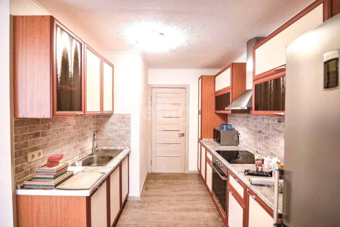 Аренда дома, 150м <sup>2</sup>, Южно-Сахалинск, Сахалинская область,  