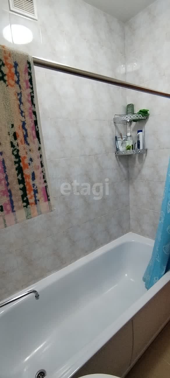 Продажа 2-комнатной квартиры, Южно-Сахалинск, Сахалинская область,  Южно-Сахалинск