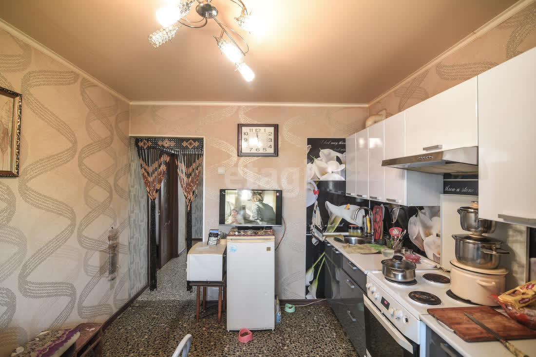 Продажа 3-комнатной квартиры, Южно-Сахалинск, Сахалинская область,  Южно-Сахалинск