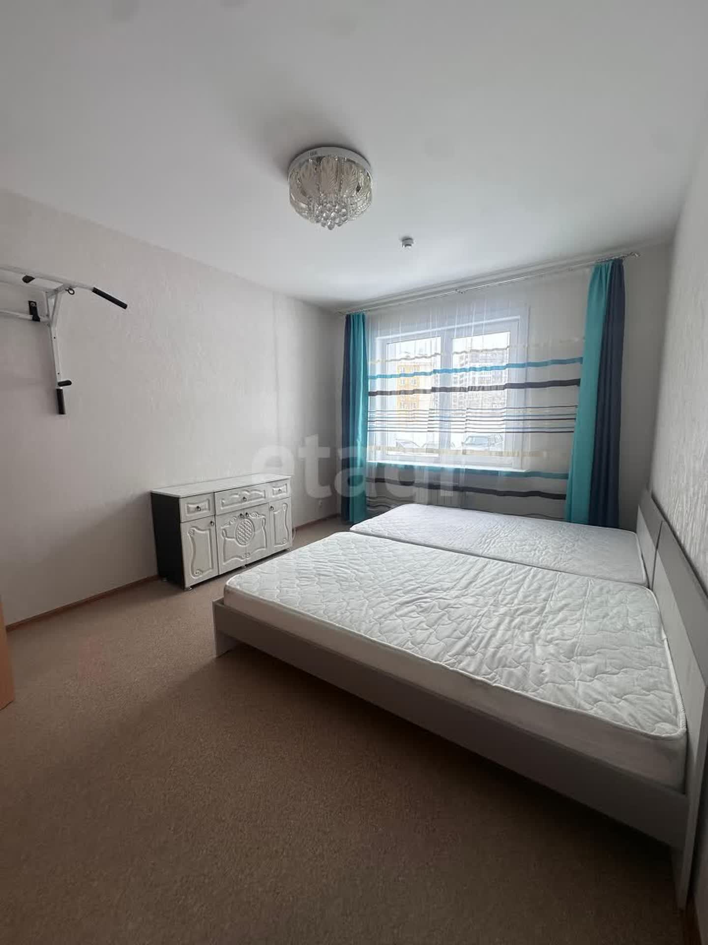 Продажа 3-комнатной квартиры, Южно-Сахалинск, Сахалинская область,  Южно-Сахалинск