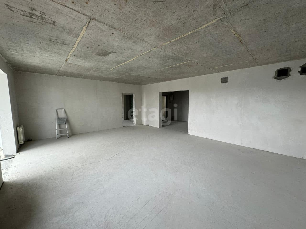 Продажа 4-комнатной квартиры, Южно-Сахалинск, Сахалинская область,  Южно-Сахалинск