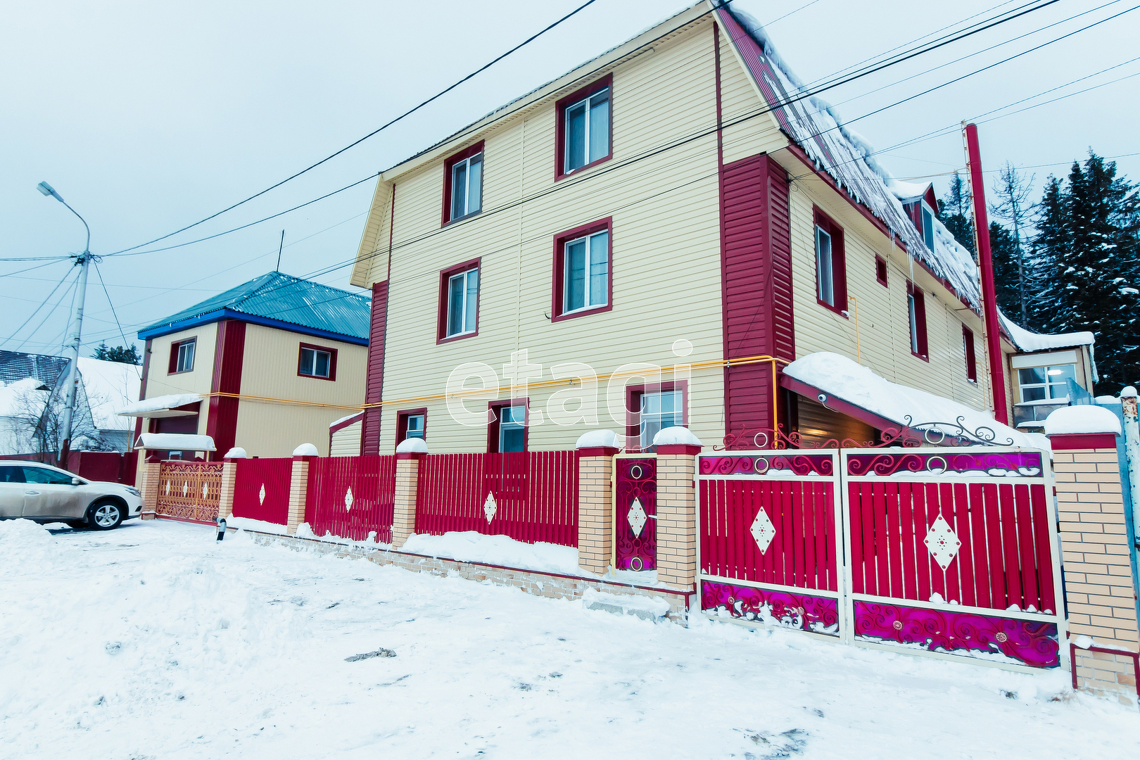 Продажа дома, 1041м <sup>2</sup>, 8 сот., Ханты-Мансийск, Ханты-Мансийский автономный округ,  