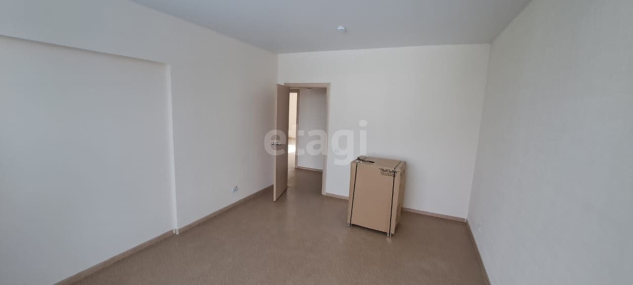 Продажа 2-комнатной квартиры, Южно-Сахалинск, Сахалинская область,  Южно-Сахалинск