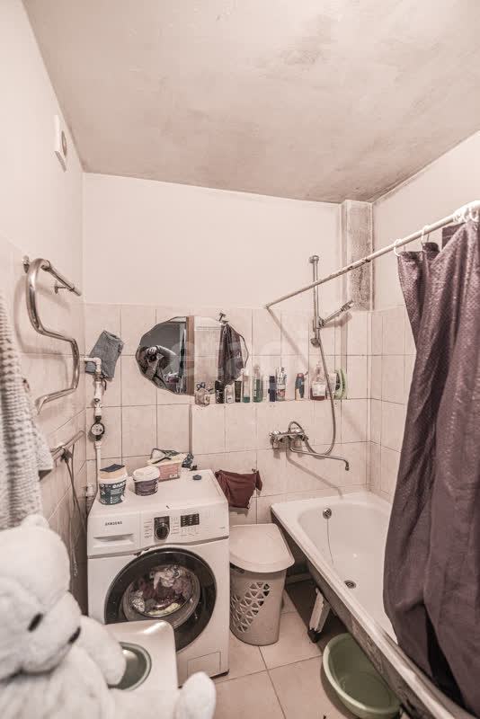 Продажа 3-комнатной квартиры, Южно-Сахалинск, Сахалинская область,  Южно-Сахалинск