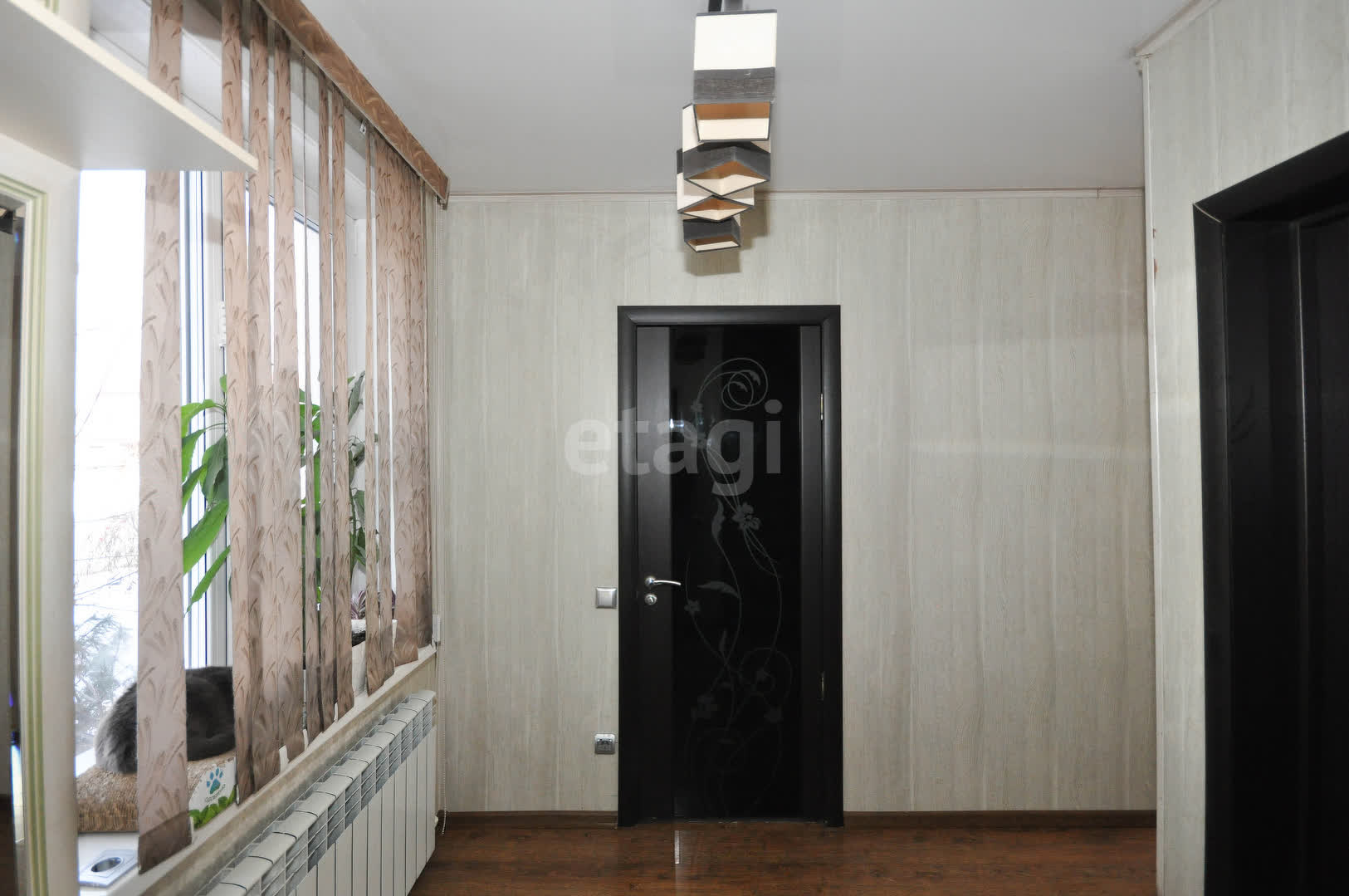 Продажа 3-комнатной квартиры, Южно-Сахалинск, Сахалинская область,  Южно-Сахалинск