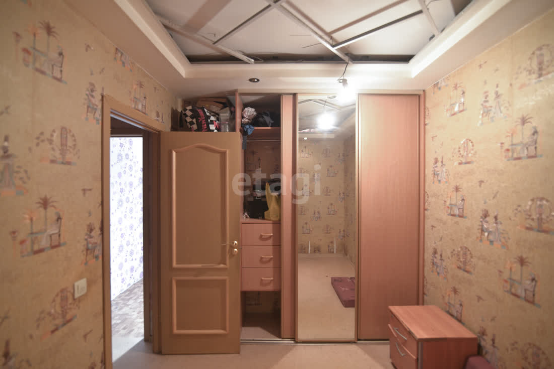 Продажа 2-комнатной квартиры, Южно-Сахалинск, Сахалинская область,  Южно-Сахалинск