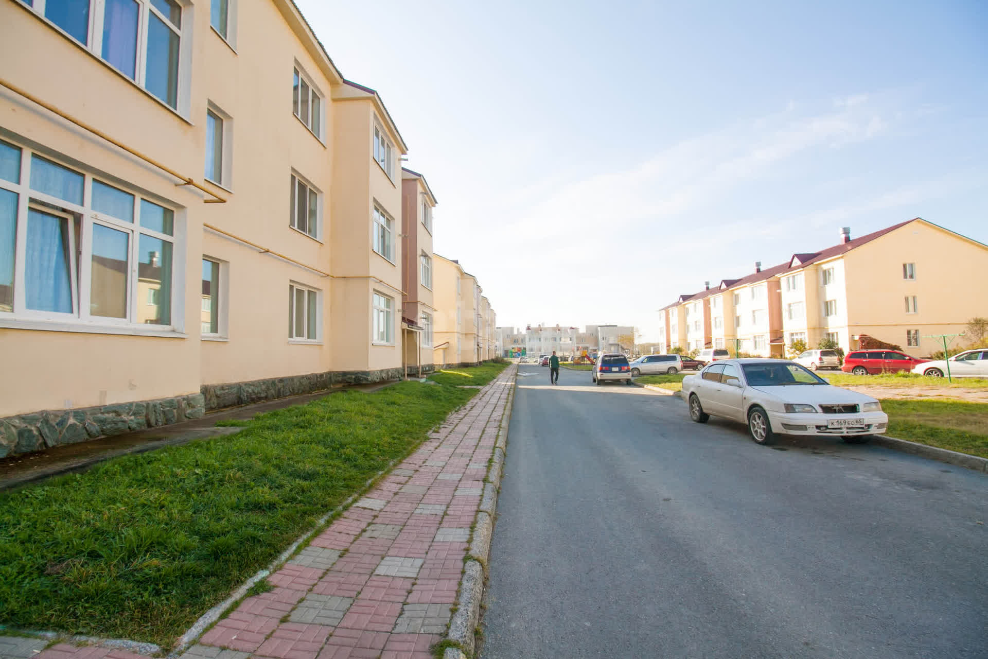 Продажа 2-комнатной квартиры, Южно-Сахалинск, Сахалинская область,  Южно-Сахалинск