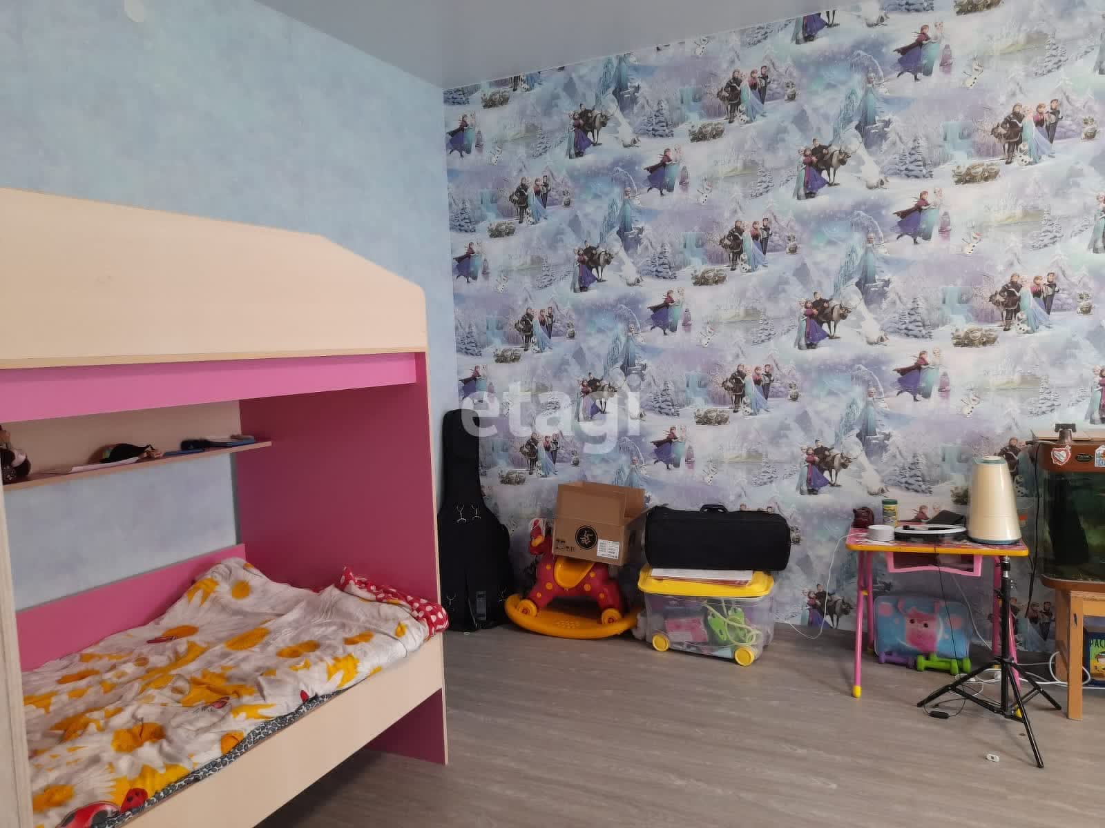 Продажа 2-комнатной квартиры, Южно-Сахалинск, Сахалинская область,  Южно-Сахалинск