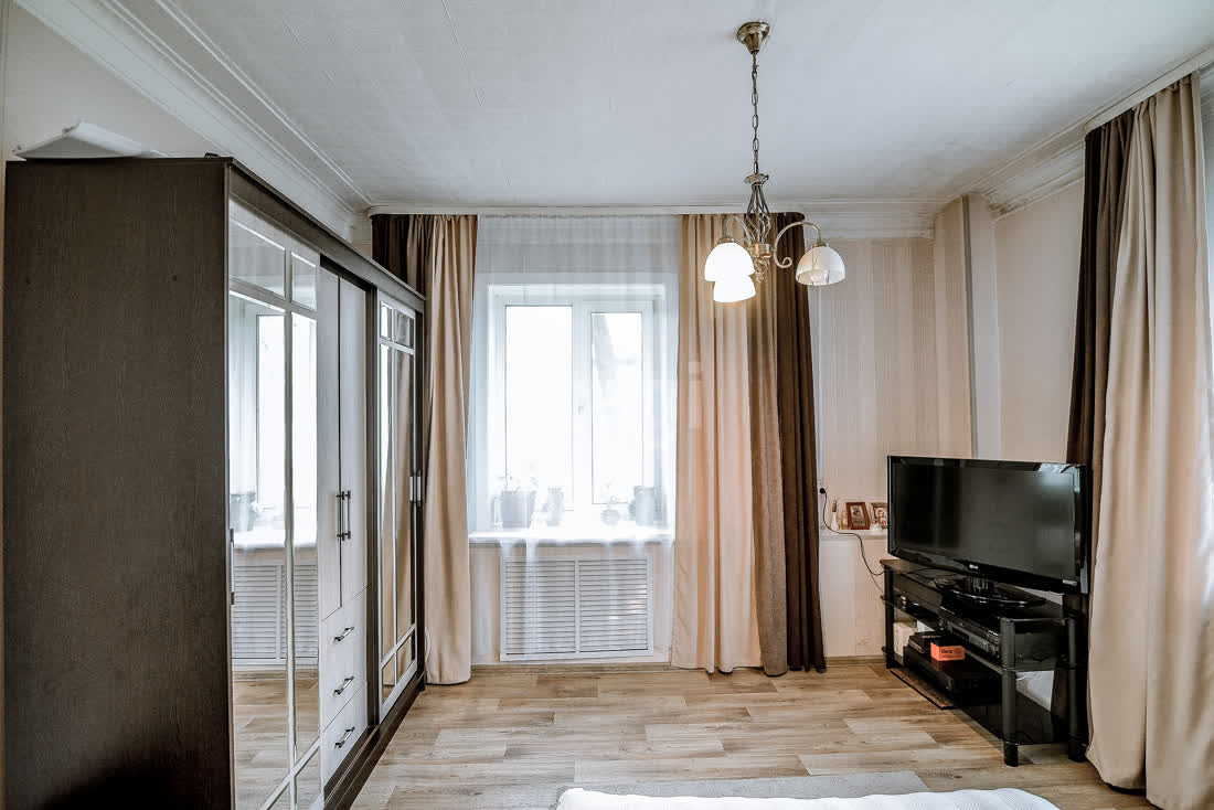 Продажа 2-комнатной квартиры, Южно-Сахалинск, Сахалинская область,  Южно-Сахалинск