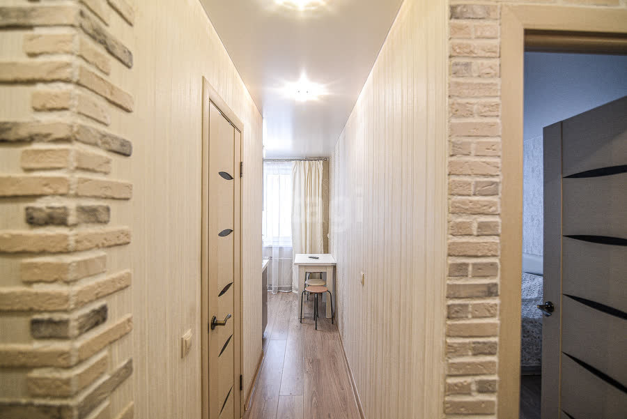 Продажа 2-комнатной квартиры, Южно-Сахалинск, Сахалинская область,  Южно-Сахалинск