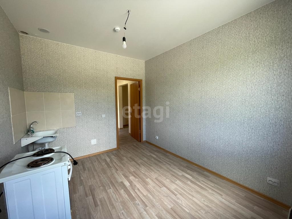 Продажа 2-комнатной квартиры, Южно-Сахалинск, Сахалинская область,  Южно-Сахалинск