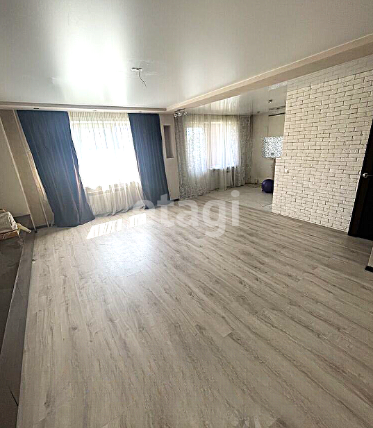 Продажа 3-комнатной квартиры, Южно-Сахалинск, Сахалинская область,  Южно-Сахалинск