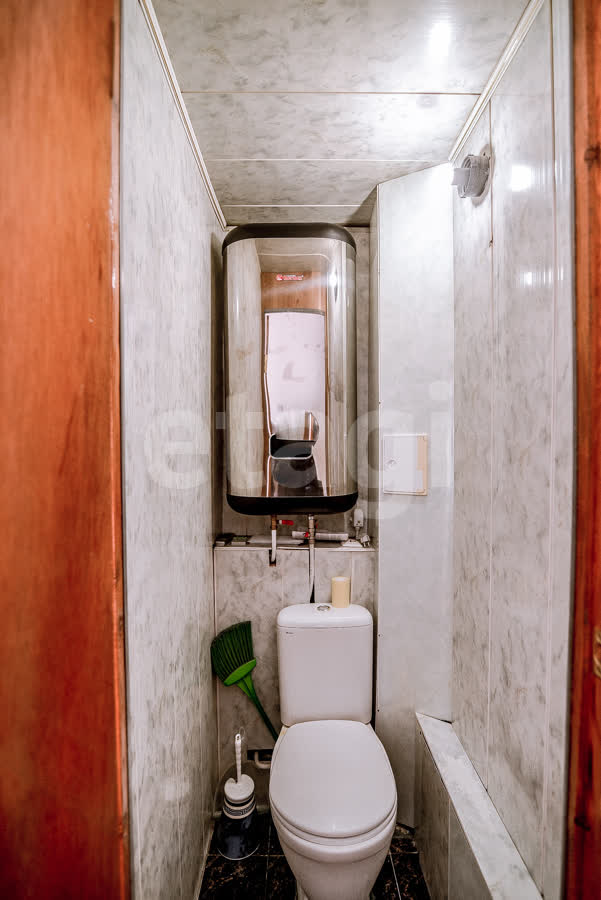 Продажа 2-комнатной квартиры, Южно-Сахалинск, Сахалинская область,  Южно-Сахалинск