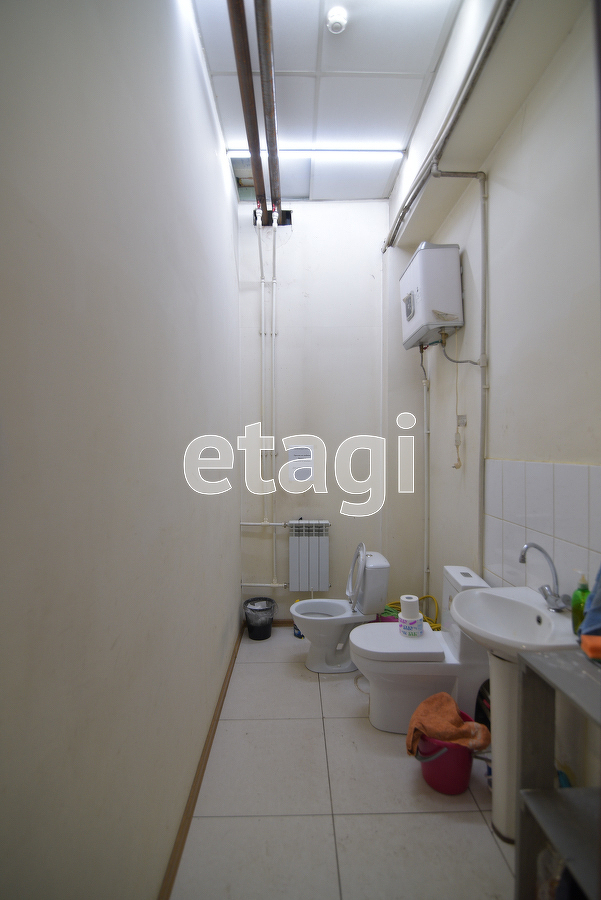 Аренда коммерческой недвижимости, 446м <sup>2</sup>, Южно-Сахалинск, Сахалинская область,  Южно-Сахалинск