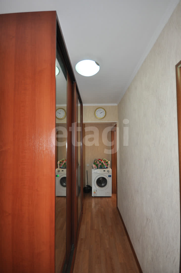 Продажа 4-комнатной квартиры, Южно-Сахалинск, Сахалинская область,  Южно-Сахалинск