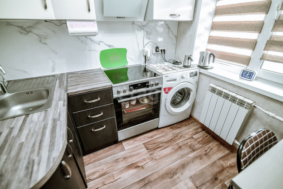 Продажа 2-комнатной квартиры, Южно-Сахалинск, Сахалинская область,  Южно-Сахалинск