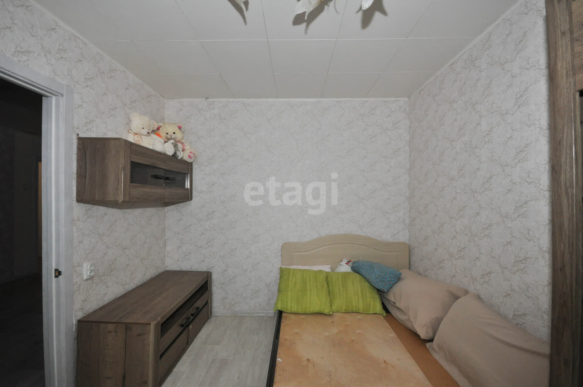 Продажа 4-комнатной квартиры, Южно-Сахалинск, Сахалинская область,  Южно-Сахалинск