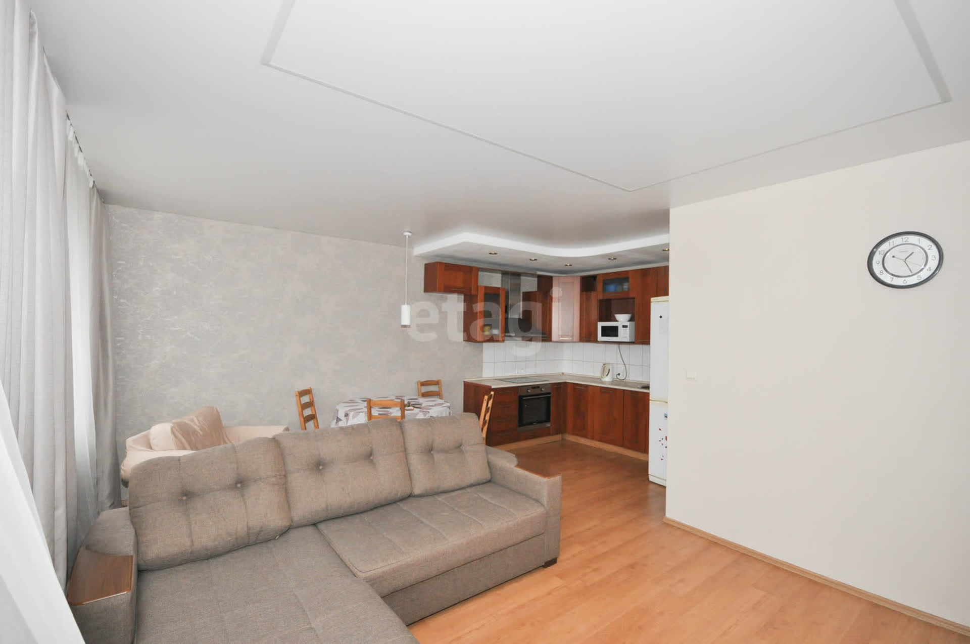 Аренда 3-комнатной квартиры, Южно-Сахалинск, Сахалинская область,  Южно-Сахалинск