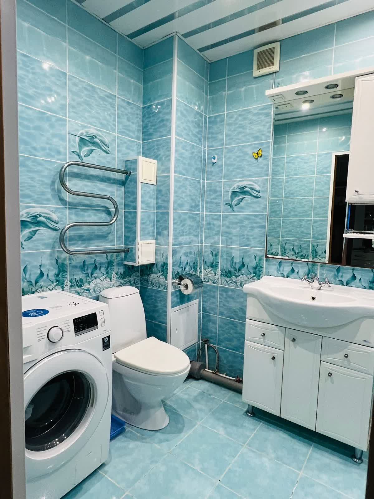 Продажа 3-комнатной квартиры, Южно-Сахалинск, Сахалинская область,  Южно-Сахалинск