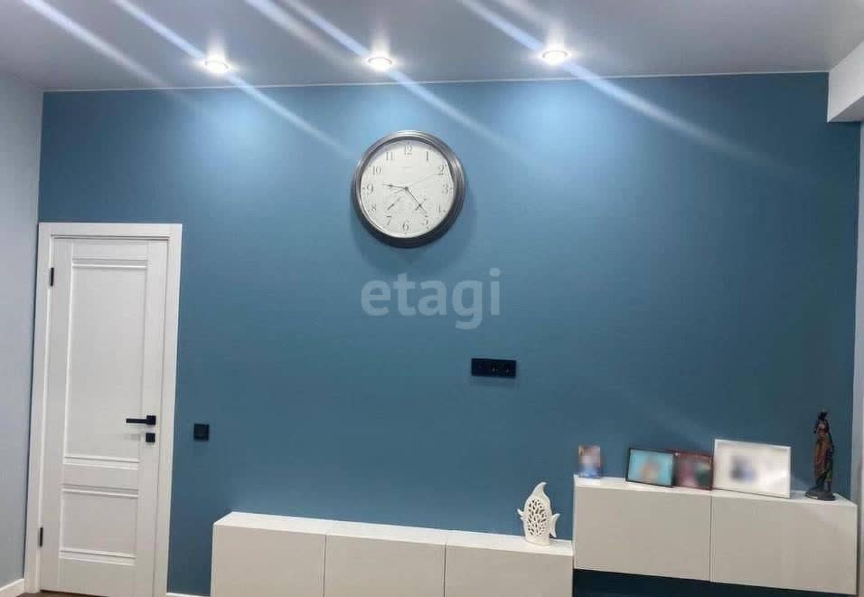 Продажа 2-комнатной квартиры, Южно-Сахалинск, Сахалинская область,  Южно-Сахалинск