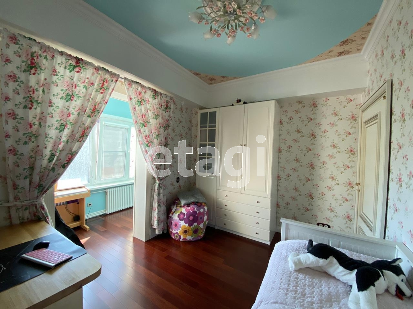 Продажа 4-комнатной квартиры, Южно-Сахалинск, Сахалинская область,  Южно-Сахалинск