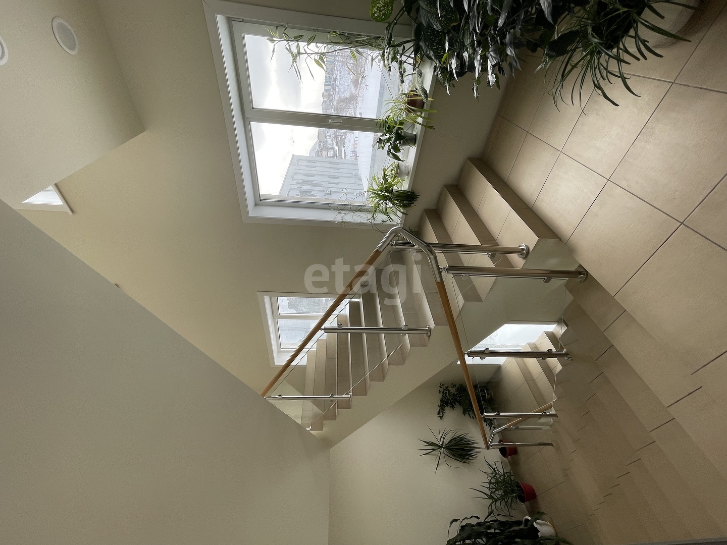 Продажа коммерческой недвижимости, 2638м <sup>2</sup>, Южно-Сахалинск, Сахалинская область,  Южно-Сахалинск