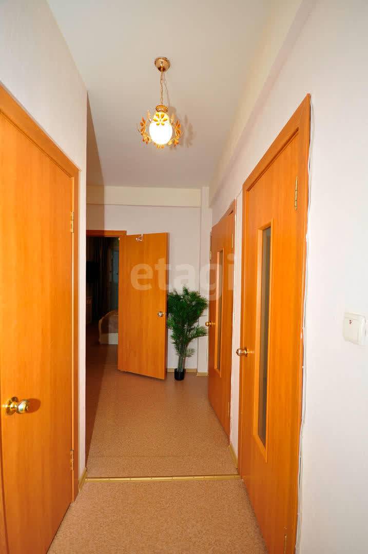 Продажа 3-комнатной квартиры, Южно-Сахалинск, Сахалинская область,  Южно-Сахалинск