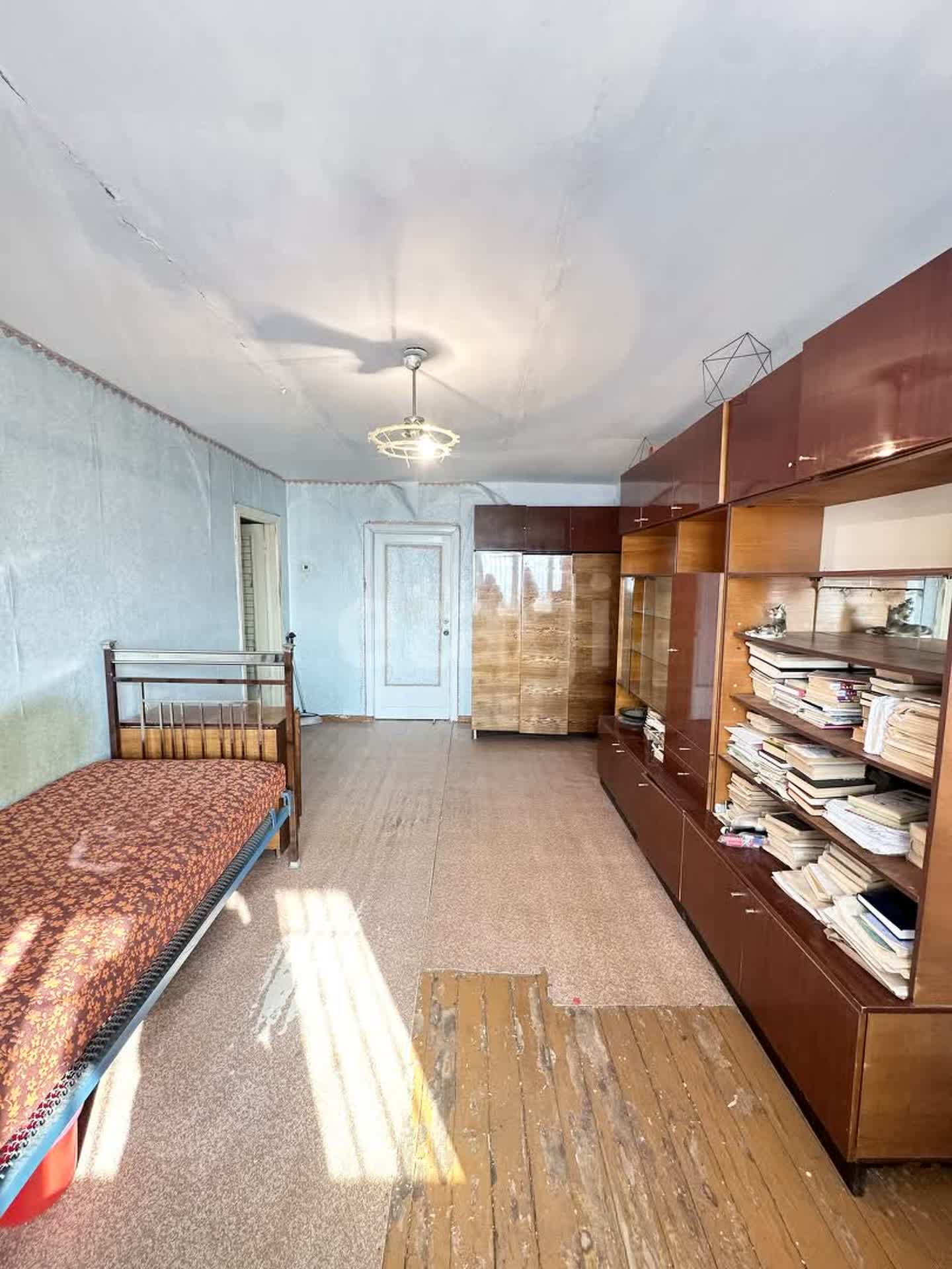 Продажа 3-комнатной квартиры, Южно-Сахалинск, Сахалинская область,  Южно-Сахалинск